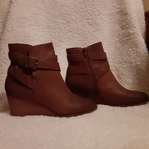 Ladies ankle boots